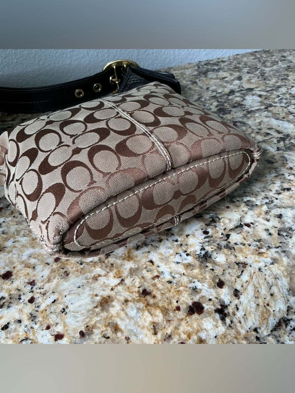 Coach Bleecker Signature Canvas 2 Way Bucket Bag - Picture 8 of 9